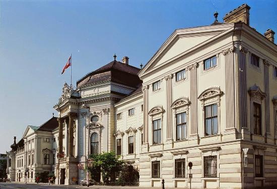 Palacio de Auersperg